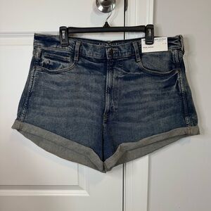 Arizona Jean Company Women's Denim Mom Shorts High‎ Rise stretch size 16